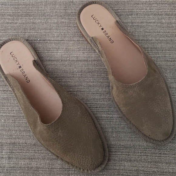 Lucky Brand Fossilzed Arvy slides - Picture 3 of 16